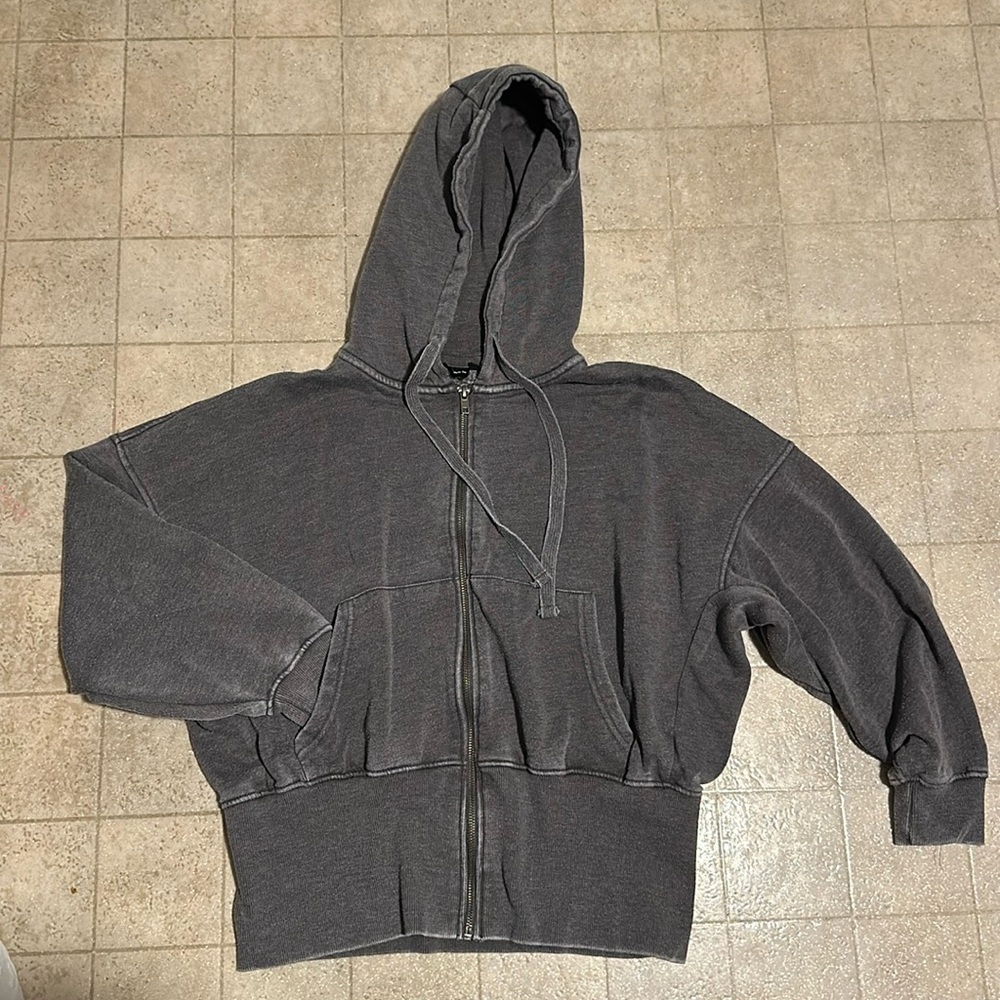 Hooded Zippy